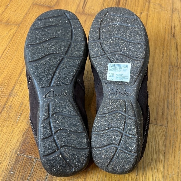 NWOT CLARKS ROSEVILLE DREW SUEDE CLOG DK BROWN COASTAL LAGENLOOK COMFORT CLASSIC - Picture 6 of 7
